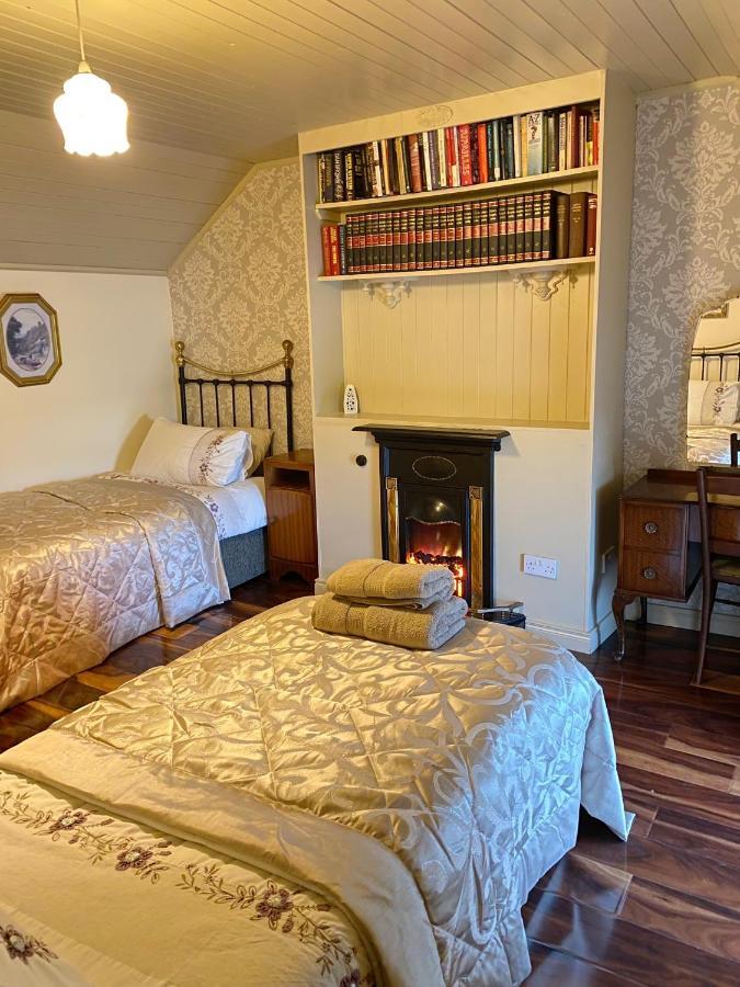 Nellie'S Farmhouse Карлингфорд Екстериор снимка